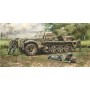 ITA6561 SD.KFZ.10 DEMAG D7 w German paratroopers 1/35