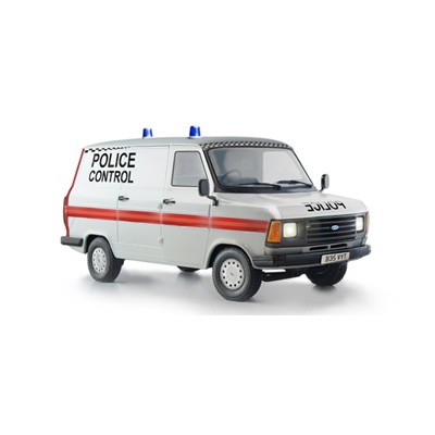 ITA3657 FORD TRANSIT UK POLICE 1/24 *