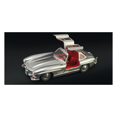 ITA3612 MERCEDES BENZ 300 SI GULLWING 1/16