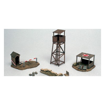 ITA6130 BATTLEFIELD BUILDINGS 1/72