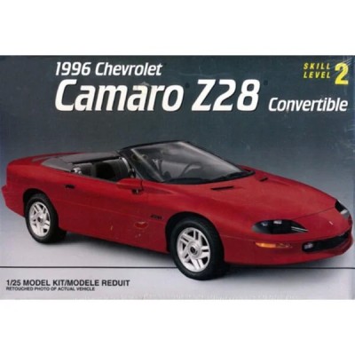 AMT1495 96 CAMARO Z28 CONVERTIBLE, 1/25 8/25