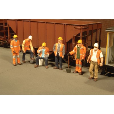 BAC33106 HO MIN.FIGURES, maintenance workers