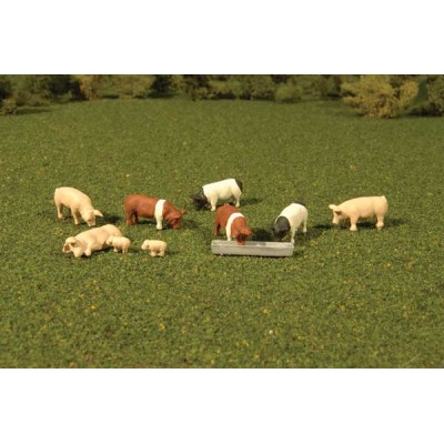 BAC33118 HO PIGS 9pc