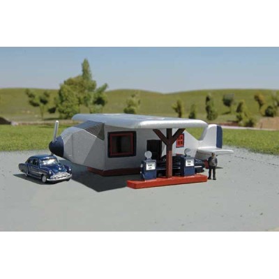 BAC35251 N AIRPLANE GAS STATION *