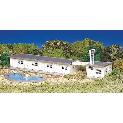 BAC45214 HO BLDG.KIT-MOTEL WITH POOL